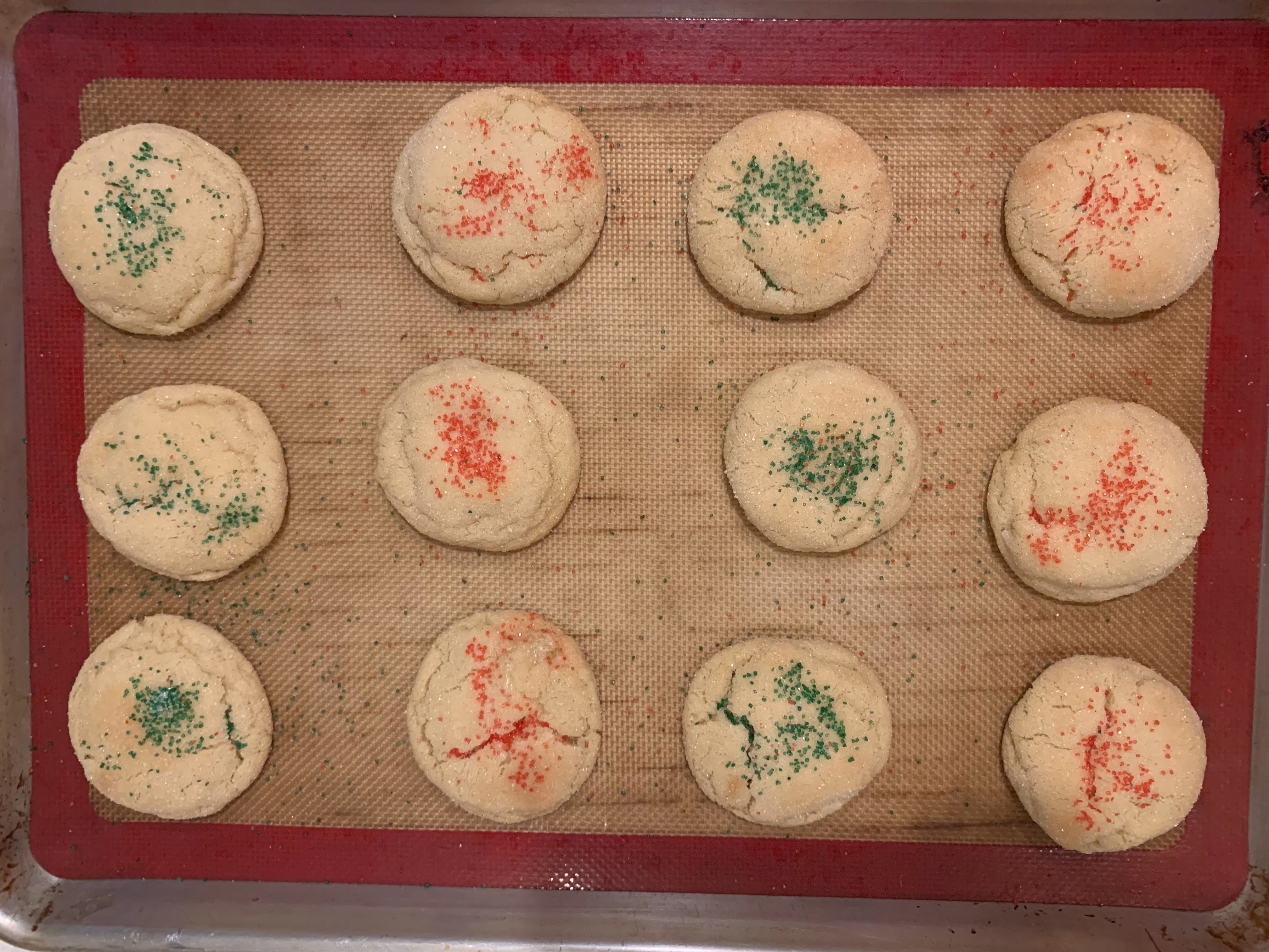 Baked cookies on silicone mat